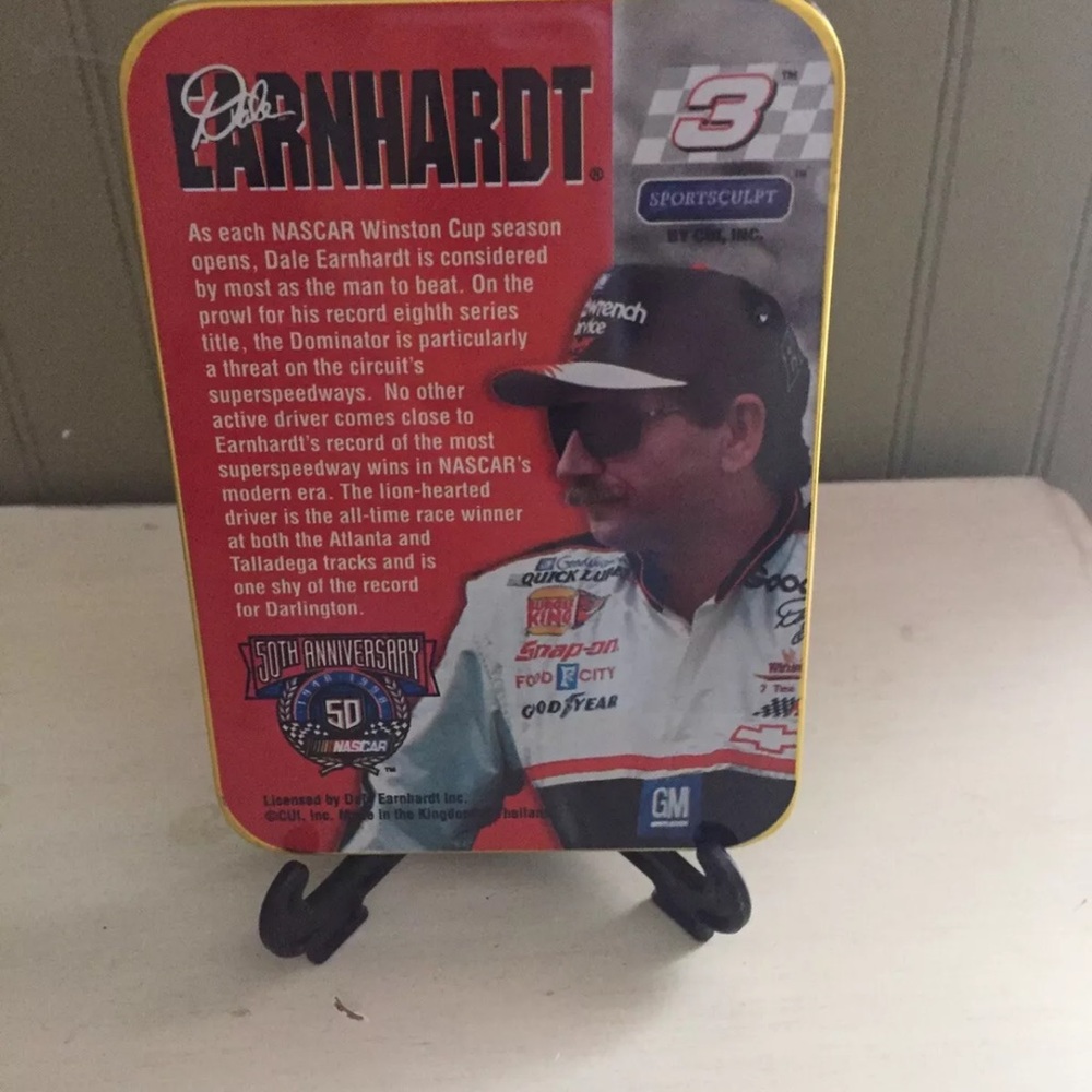Dale Earnhardt Commemorative Plaque with stand! -  New with Box! - Picture 4 of 4